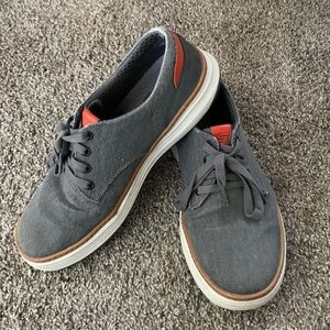 Men’s skecher shoes. Size 9.5